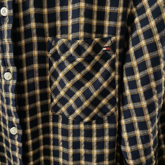 Tommy Hilfiger ~ Navy, yellow plaid shirt ~ size M - Picture 5 of 10